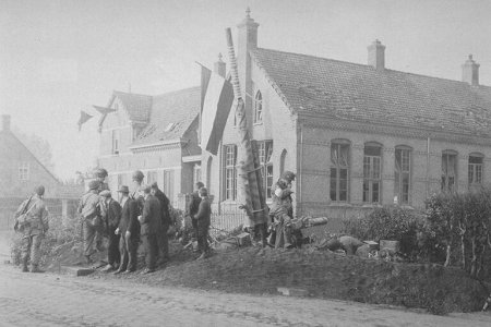 Klik om de foto te vergroten...