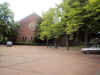 nu33.jpg (38799 bytes)